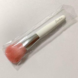 ゲラン(GUERLAIN)のGUERLAIN ゲラン　ブラシ　新品　未使用(チーク/フェイスブラシ)