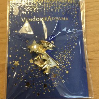 ヴァンドームアオヤマ(Vendome Aoyama)のヴァンドーム青山 ノベルティ ピンバッチ(ブローチ/コサージュ)