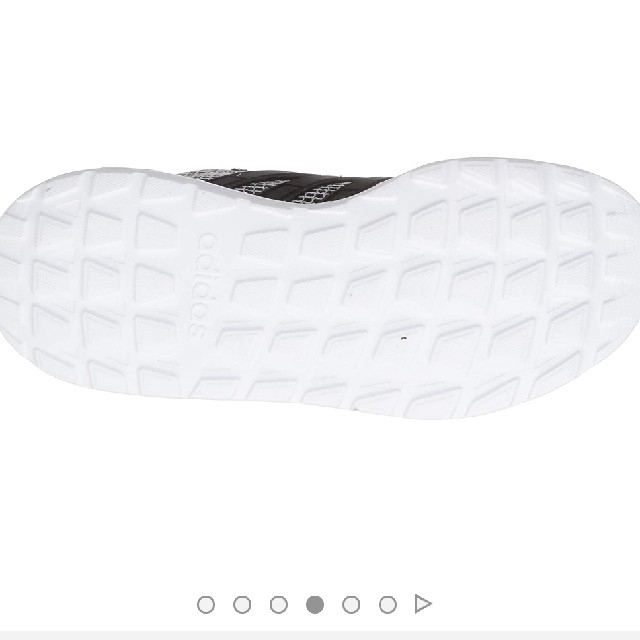 adidas(アディダス)の新品　アディダス　クエスターフロー　25,5 メンズの靴/シューズ(スニーカー)の商品写真
