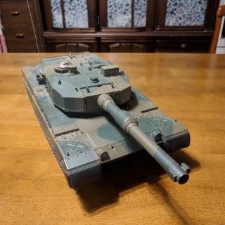 マルイ　1/24 RC  陸上自衛隊90式(ホビーラジコン)