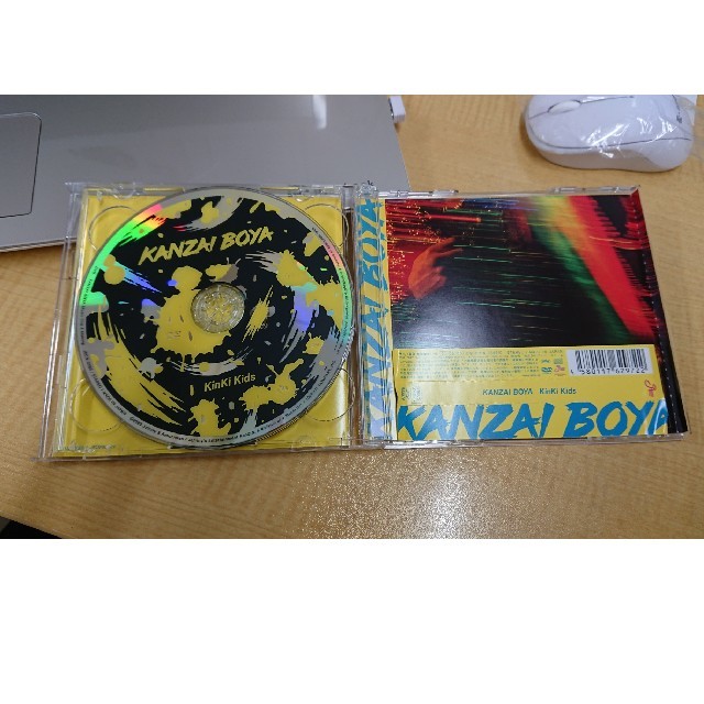 KinKi Kids(キンキキッズ)のKANZAI BOYA（初回盤A/DVD付） エンタメ/ホビーのCD(ポップス/ロック(邦楽))の商品写真