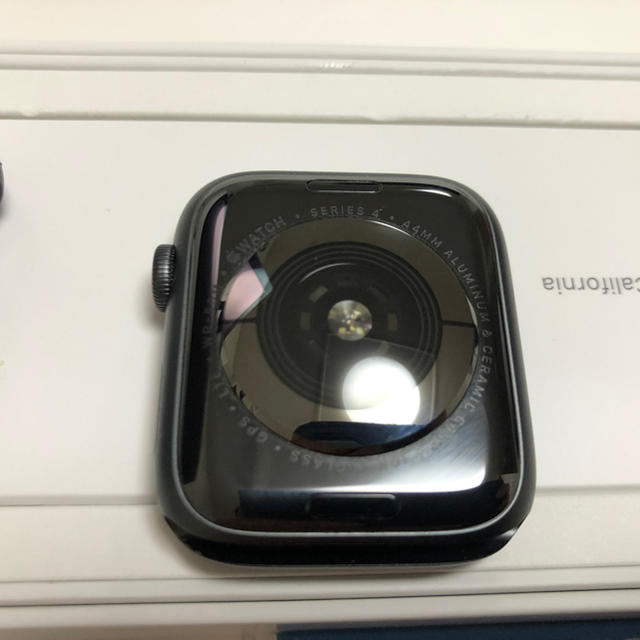 Apple Watch(アップルウォッチ)の美品　Apple Watch series4 44mm GPS＋セルラー メンズの時計(腕時計(デジタル))の商品写真