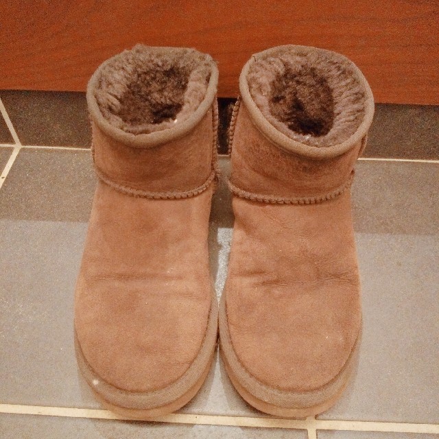 UGG(アグ)の＊UGGムートンブーツ＊ブラウン＊23cm ＊ レディースの靴/シューズ(ブーツ)の商品写真