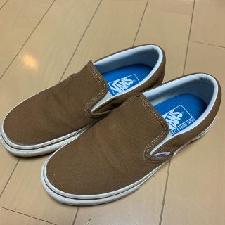 ヴァンズ(VANS)のバンズ　スリッポン　２４センチ(スニーカー)