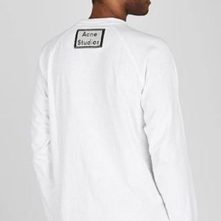 ACNE - acne studios バックロゴ ロンTの通販 by r's shop|アクネ