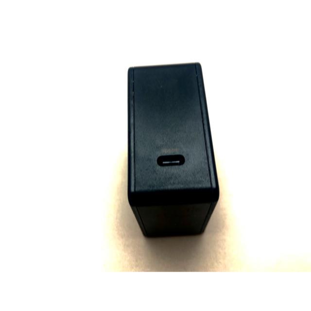 [563] USB-C　充電器　60W スマホ/家電/カメラのPC/タブレット(PC周辺機器)の商品写真