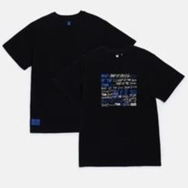 防弾少年団(BTS)(ボウダンショウネンダン)のMOS 公式グッズ BTS 半袖 Tシャツ MAP OF THE SOUL エンタメ/ホビーのタレントグッズ(ミュージシャン)の商品写真