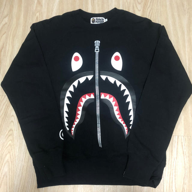 A BATHING APE - A bathing ape ❗️シャーク スウェット トレーナーS