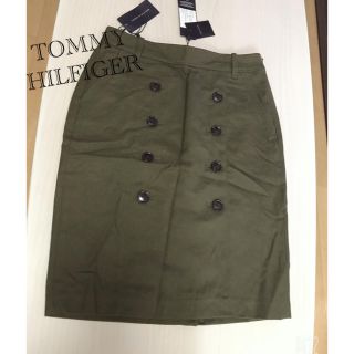 トミーヒルフィガー(TOMMY HILFIGER)のTOMMY HILFIGER❤︎モスグリーンダブルボタンスカート   新品(ひざ丈スカート)