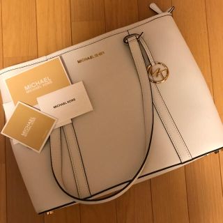 マイケルコース(Michael Kors)の【ご予約品】マイケルコース　A4サイズ　トートバッグ(トートバッグ)