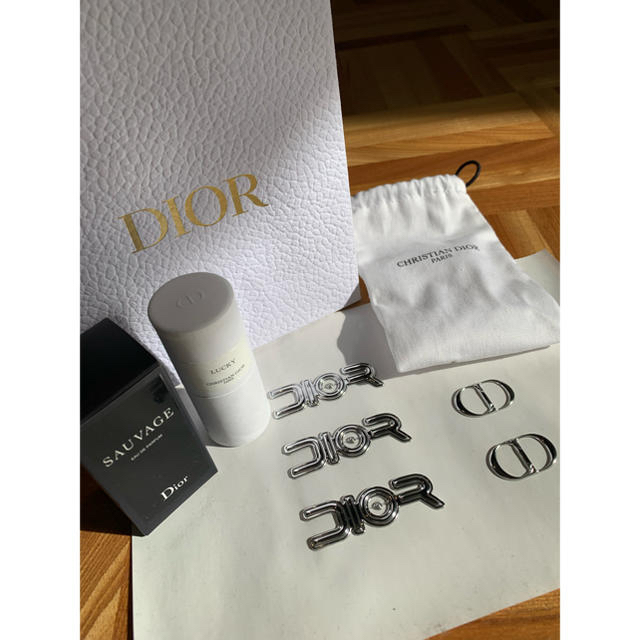 Dior(ディオール)のDIOR (ディオール) ノベルティセット 香水✖2 巾着 紙袋 シール メンズのファッション小物(その他)の商品写真