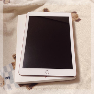 アイパッド(iPad)のiPad Pro 9.7インチ　32GB ローズゴールド(タブレット)