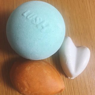 ラッシュ(LUSH)のLUSH (入浴剤/バスソルト)