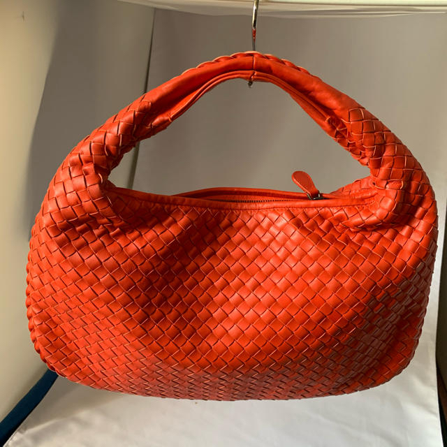 Bottega Veneta(ボッテガヴェネタ)のボッテガべネタ　バッグ　オレンジ　正規品　超超美品 レディースのバッグ(ハンドバッグ)の商品写真