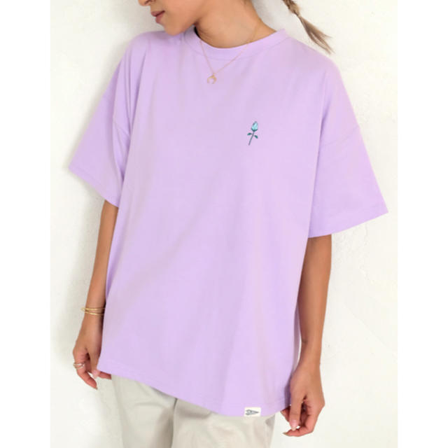 ALEXIA STAM(アリシアスタン)のRose Moon Tee Purple   メンズのトップス(Tシャツ/カットソー(半袖/袖なし))の商品写真