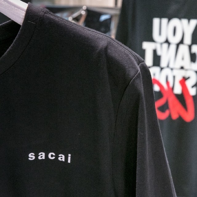 sacai(サカイ)のsacai NIKE 限定コラボTシャツ メンズのトップス(Tシャツ/カットソー(半袖/袖なし))の商品写真