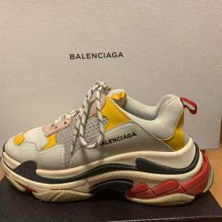 バレンシアガ(Balenciaga)のBALENCIAGA triple s 41 イエロー(スニーカー)