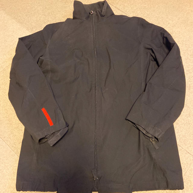 PRADA(プラダ)のプラダ　ナイロンジャケット　難あり　サイズ46 メンズのジャケット/アウター(ナイロンジャケット)の商品写真