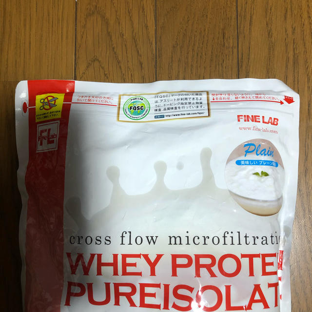 【新品】ファインラボ ホエイプロテイン プレーン風味 1kg 食品/飲料/酒の健康食品(プロテイン)の商品写真