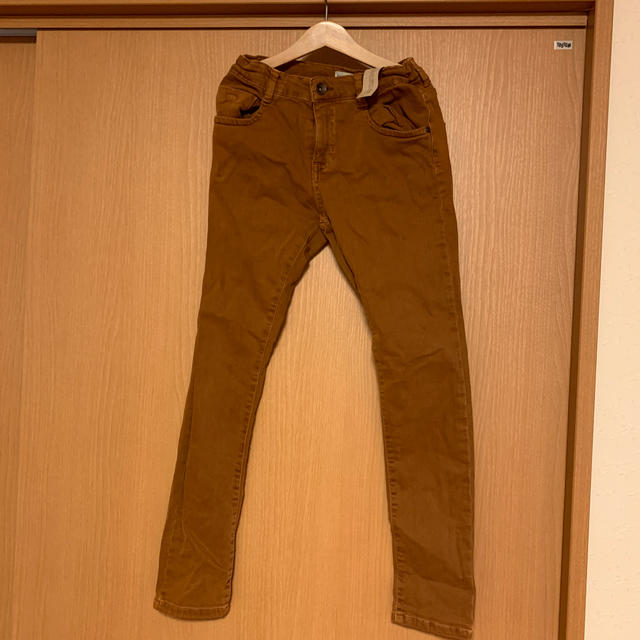 ZARA KIDS(ザラキッズ)のZARA kidsカラーデニム キッズ/ベビー/マタニティのキッズ服男の子用(90cm~)(パンツ/スパッツ)の商品写真