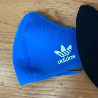 アディダス(adidas)のアディダス　adidas　カバー　１枚(その他)