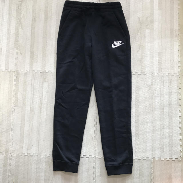 NIKE(ナイキ)の新品 NIKE ナイキ スウェット 160サイズ  キッズ/ベビー/マタニティのキッズ服男の子用(90cm~)(パンツ/スパッツ)の商品写真