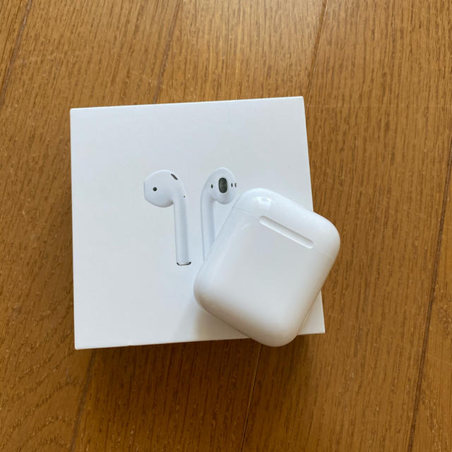 AirPods エアポッツ 第1世代 Apple製品 正規品