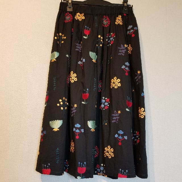 bulle de savon - bulle de savon野山刺繍スカートの通販 by JUN bulle de savon - bulle de savon野山刺繍スカートの通販 by JUN