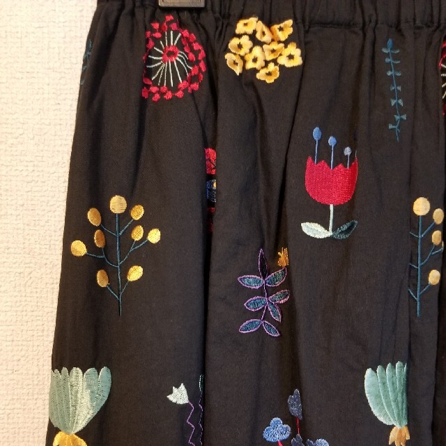 bulle de savon - bulle de savon野山刺繍スカートの通販 by JUN bulle de savon - bulle de savon野山刺繍スカートの通販 by JUN