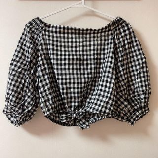 フォーエバートゥエンティーワン(FOREVER 21)のforever21 ギンガムチェック オフショル 黒(シャツ/ブラウス(半袖/袖なし))