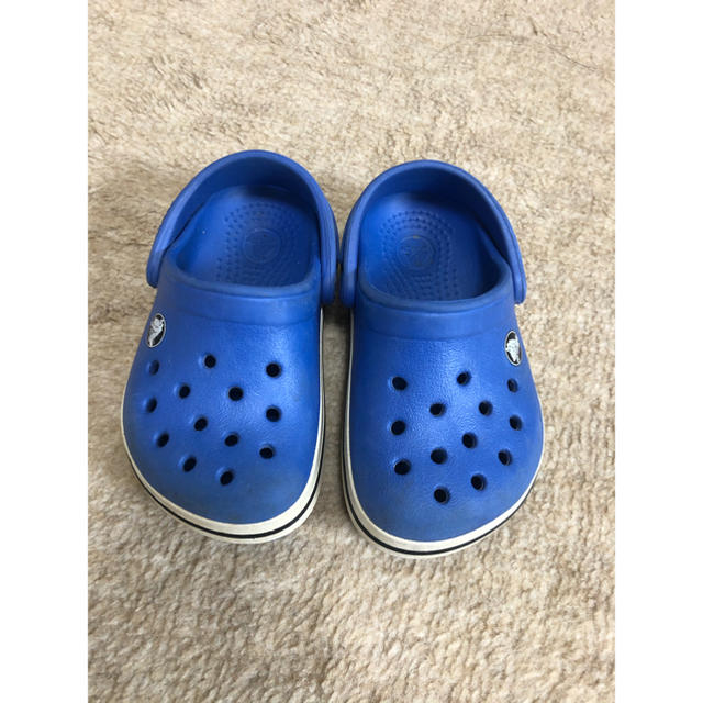 crocs(クロックス)のベビー　クロックス　ブルー キッズ/ベビー/マタニティのベビー靴/シューズ(~14cm)(サンダル)の商品写真