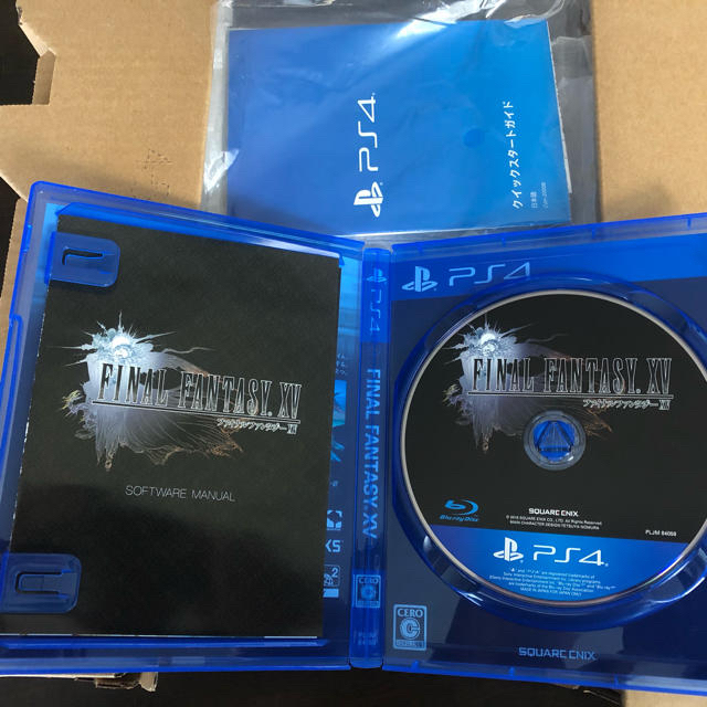 PlayStation4(プレイステーション4)の美品　PS4 FINAL FANTASY XV 本体 エンタメ/ホビーのゲームソフト/ゲーム機本体(家庭用ゲーム機本体)の商品写真