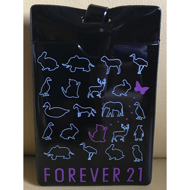 FOREVER 21(フォーエバートゥエンティーワン)のforever 21 ネームタグ　ノベルティ エンタメ/ホビーのコレクション(ノベルティグッズ)の商品写真