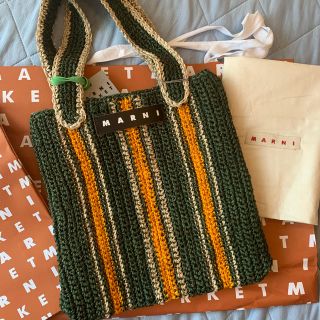 マルニ(Marni)のマルニ　フィケ クロシェストライプバッグ(トートバッグ)