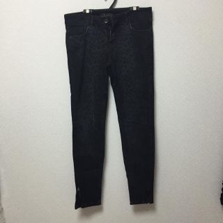 ザラ(ZARA)のZARA Basic レオパード柄デニム(デニム/ジーンズ)