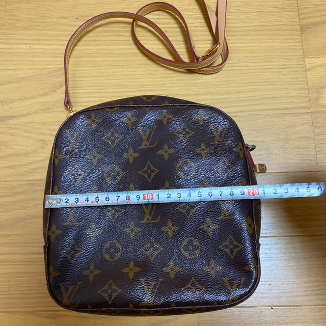 LOUIS VUITTON(ルイヴィトン)のビィトンバッグ レディースのバッグ(トートバッグ)の商品写真