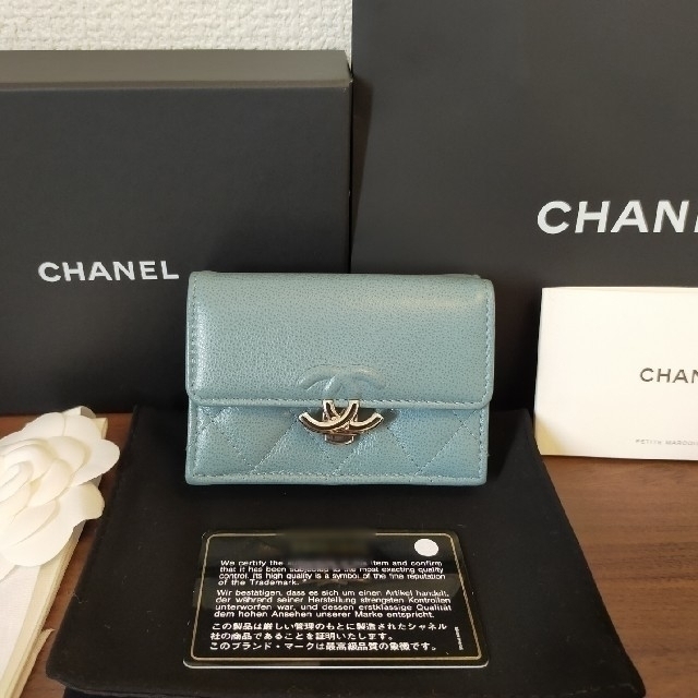 CHANEL　スモールフラップウォレット　ミニ財布