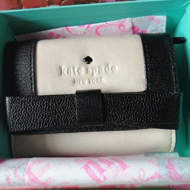 kate spade new york(ケイトスペードニューヨーク)のkate spade　NEW YORK　コインカードケース レディースのファッション小物(パスケース/IDカードホルダー)の商品写真