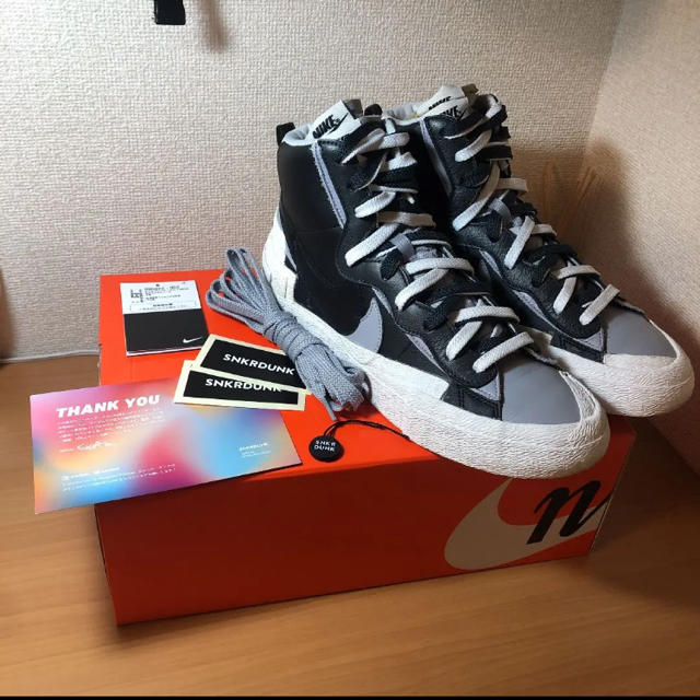 NIKE(ナイキ)のNike Sacai Blazer mid wolf grey 27.0cm メンズの靴/シューズ(スニーカー)の商品写真