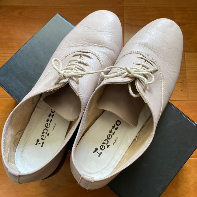 試着のみ】repetto Zizi レザー 白 38-