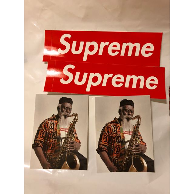 Supreme(シュプリーム)のSupreme Plaid Appliqué S/S Top Tee メンズのトップス(Tシャツ/カットソー(半袖/袖なし))の商品写真