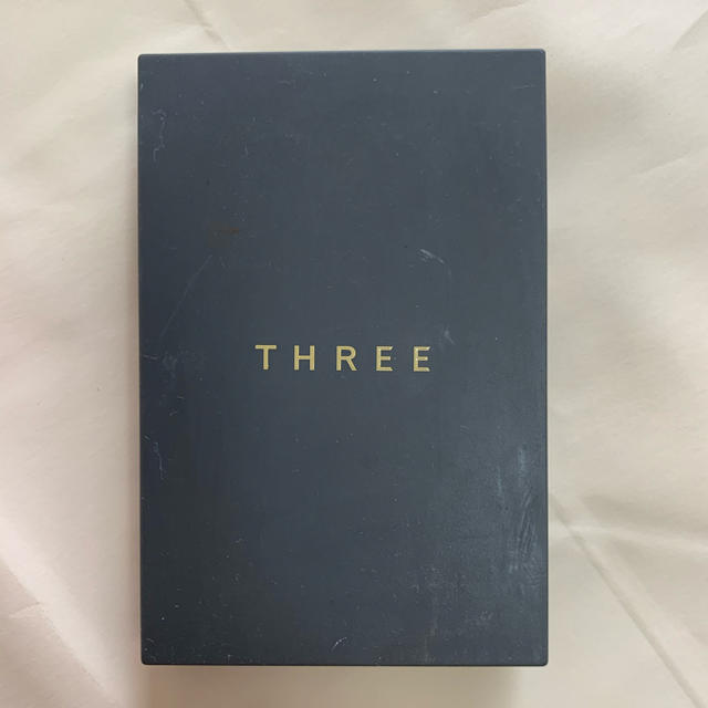 THREE(スリー)のTHREE 4Dプラスアイパレット　05 コスメ/美容のベースメイク/化粧品(アイシャドウ)の商品写真