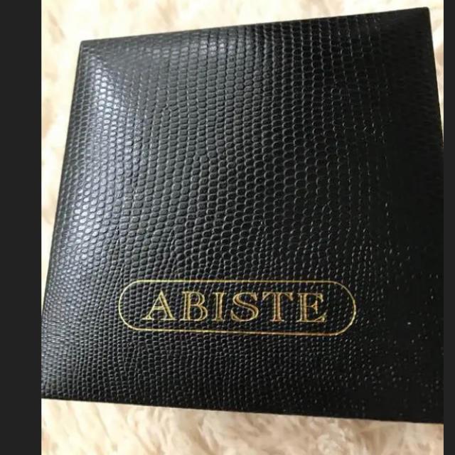 ABISTE(アビステ)のみや様専用☆オーバルフェイス淡水パール×ジルコニア2連ブレスレット腕時計 レディースのファッション小物(腕時計)の商品写真