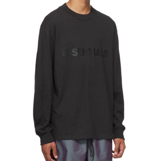 FEAR OF GOD(フィアオブゴッド)のFOG essentials ロンT Mサイズ メンズのトップス(Tシャツ/カットソー(七分/長袖))の商品写真