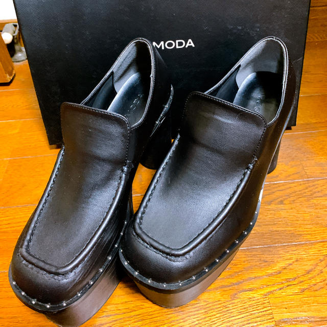 EMODA(エモダ)のEMODA厚底M レディースの靴/シューズ(ローファー/革靴)の商品写真