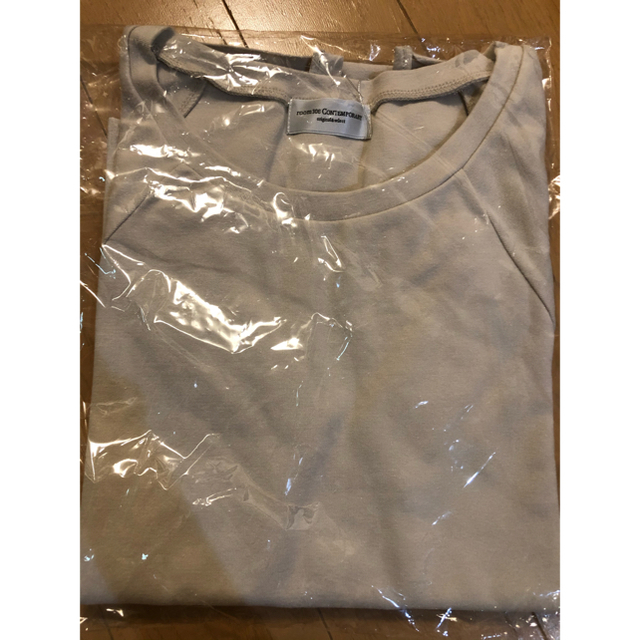 room306 CONTEMPORARY(ルームサンマルロクコンテンポラリー)のroom306 CONTEMPORARY Sleeve Crop Tops  レディースのトップス(タンクトップ)の商品写真