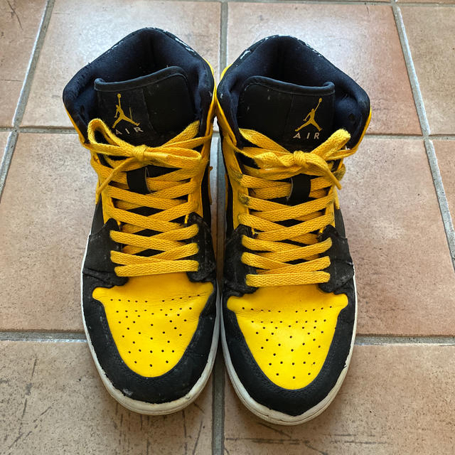 (購入不可)NIKE AIR JORDAN 1 BMP YELLOW 26.5