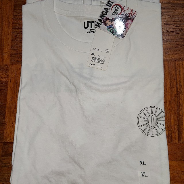 UNIQLO(ユニクロ)のユニクロ  鬼滅の刃  Tシャツ  XL メンズのトップス(Tシャツ/カットソー(半袖/袖なし))の商品写真