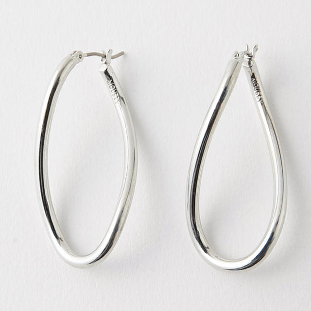 moussy(マウジー)のMOUSSY 新品 curve circle ピアス 2色セット レディースのアクセサリー(ピアス)の商品写真