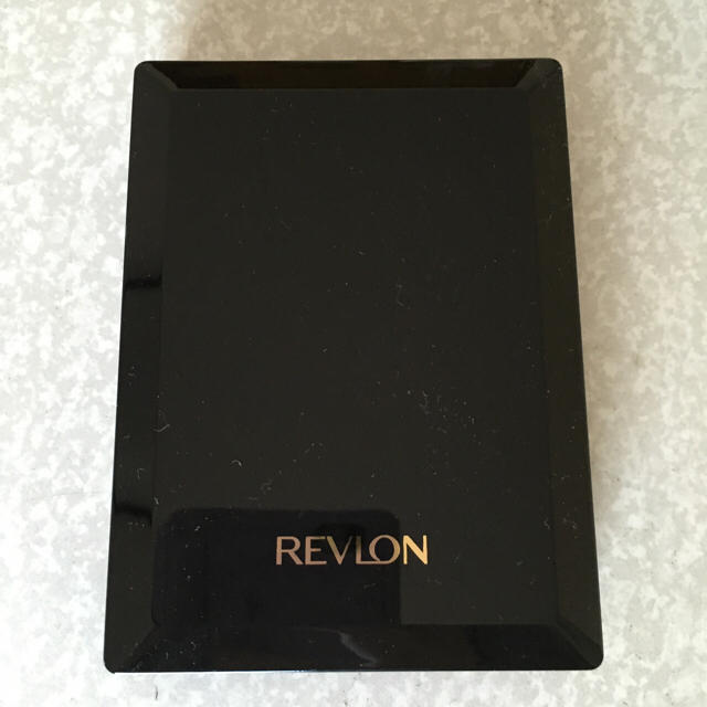 REVLON(レブロン)のREVLON シャドウ&チーク&リップ コスメ/美容のキット/セット(コフレ/メイクアップセット)の商品写真
